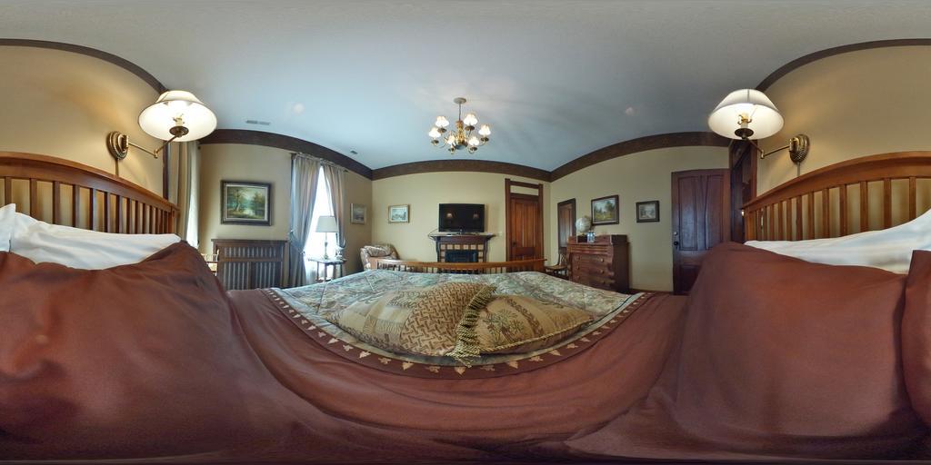 Herrold On Hill Bed And Breakfast Wabash Exterior photo