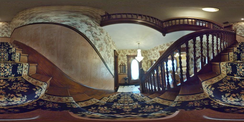 Herrold On Hill Bed And Breakfast Wabash Exterior photo